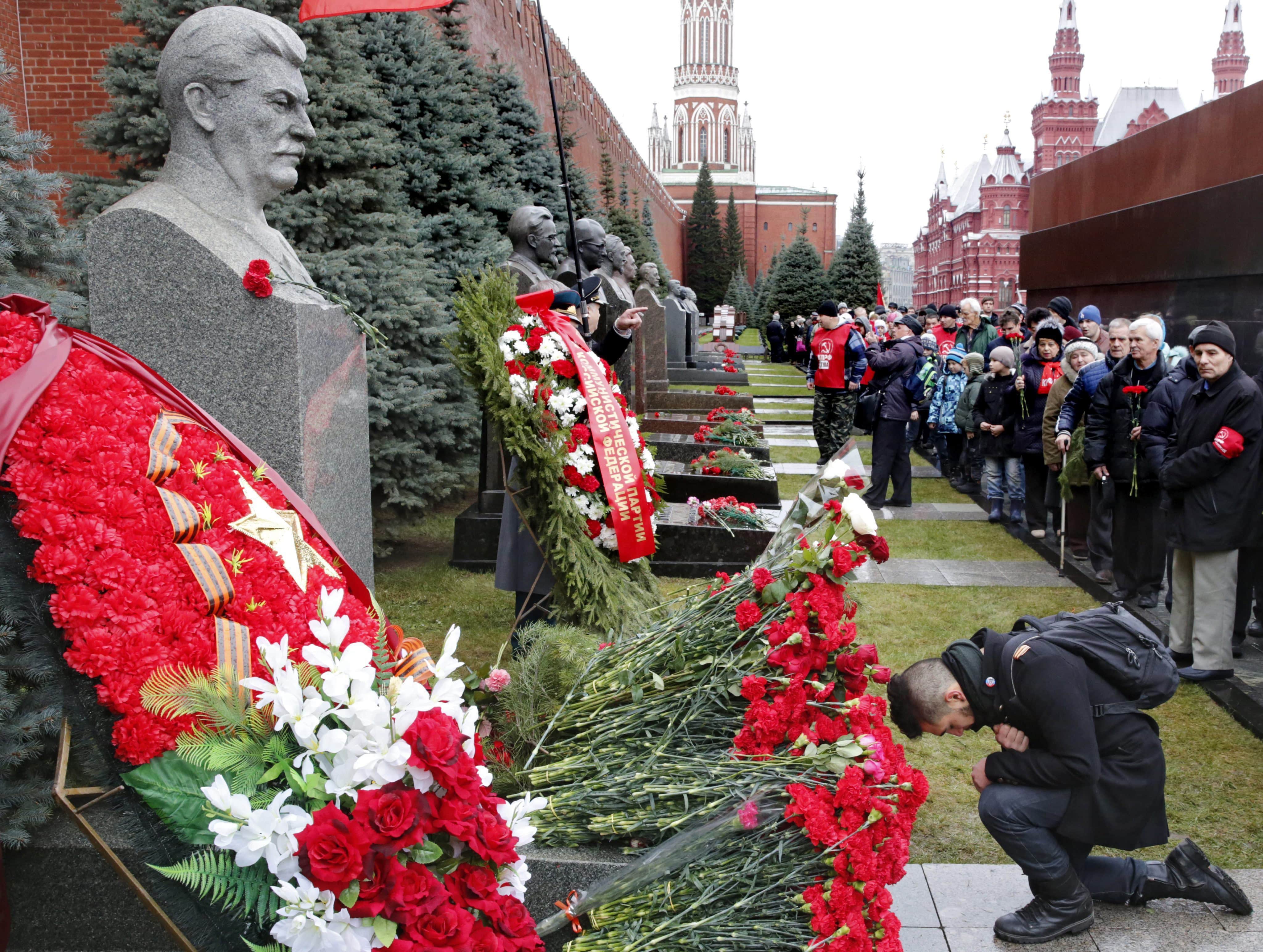 Buste de Staline à Moscou, 2015 © Sergei Ilnitsky Buste de Staline à Moscou, 2015 © Sergei Ilnitsky
