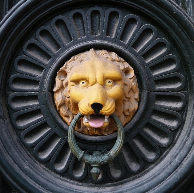 In the lion's Mouth in Copenhagen Crédit: Jens Rost, via flickr, CC BY-SA 2.0 In the lion's Mouth in Copenhagen Crédit: Jens Rost, via flickr, CC BY-SA 2.0