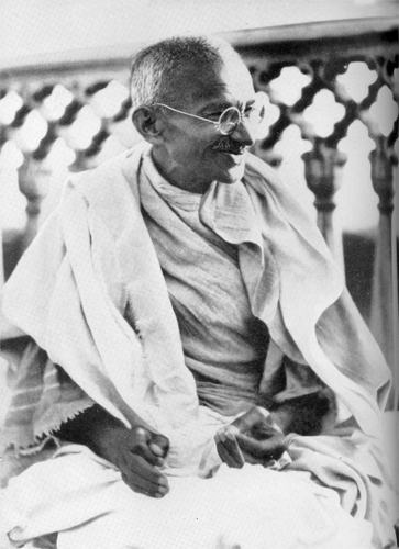 Gandhi at Swaraj Bhavan, Allahabad, January 1931