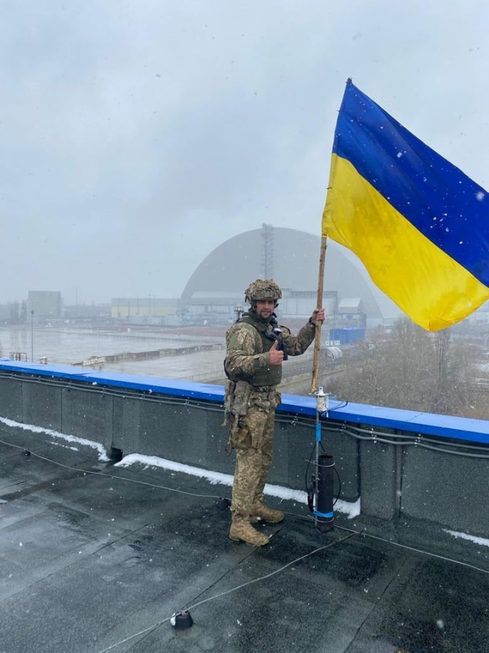Photo d’un soldat ukrainien à Prypiat, 3 avril 2022 Photo d’un soldat ukrainien à Prypiat, 3 avril 2022