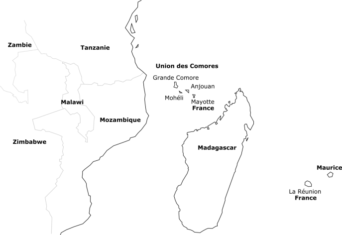 carte en noir et blanc de la localisation de Mayotte par rapport au continent africain