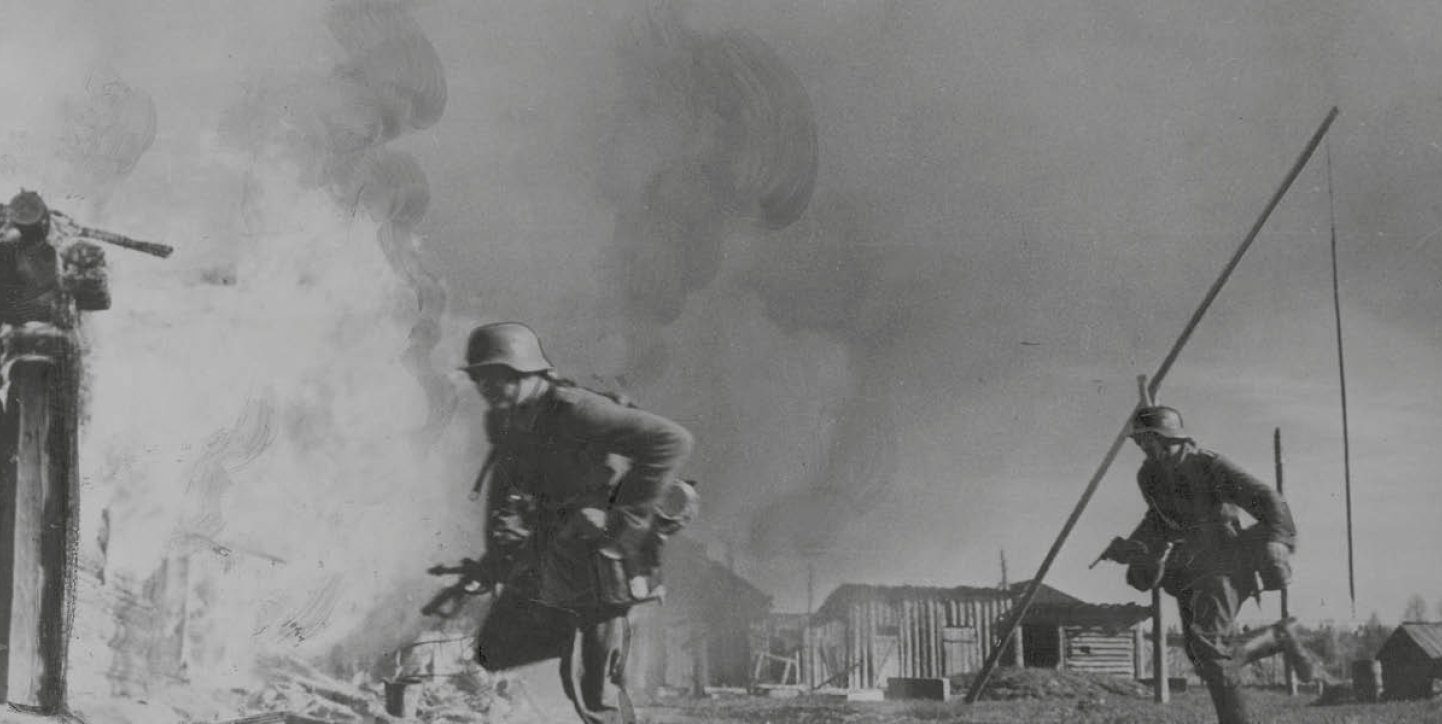 scène de seconde guerre mondiale avec explosion et deux soldats